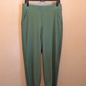 Brooklyn Midrise Ankle Pant- Size 10